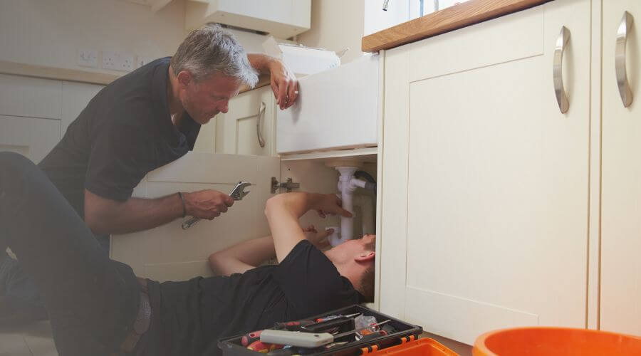 Professional burst pipe repair services in Surprise, NE